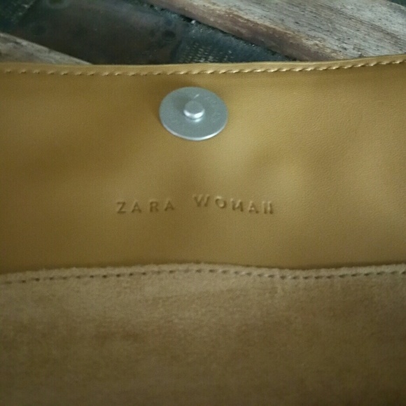 Zara Woman Leather Crossbody Bag - Picture 8 of 8